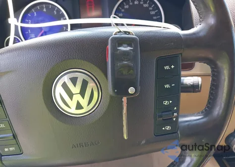 2008 Volkswagen Touareg 2 Vr6 Fsi из США, поврежденный, VIN WVGBE77L28D030412